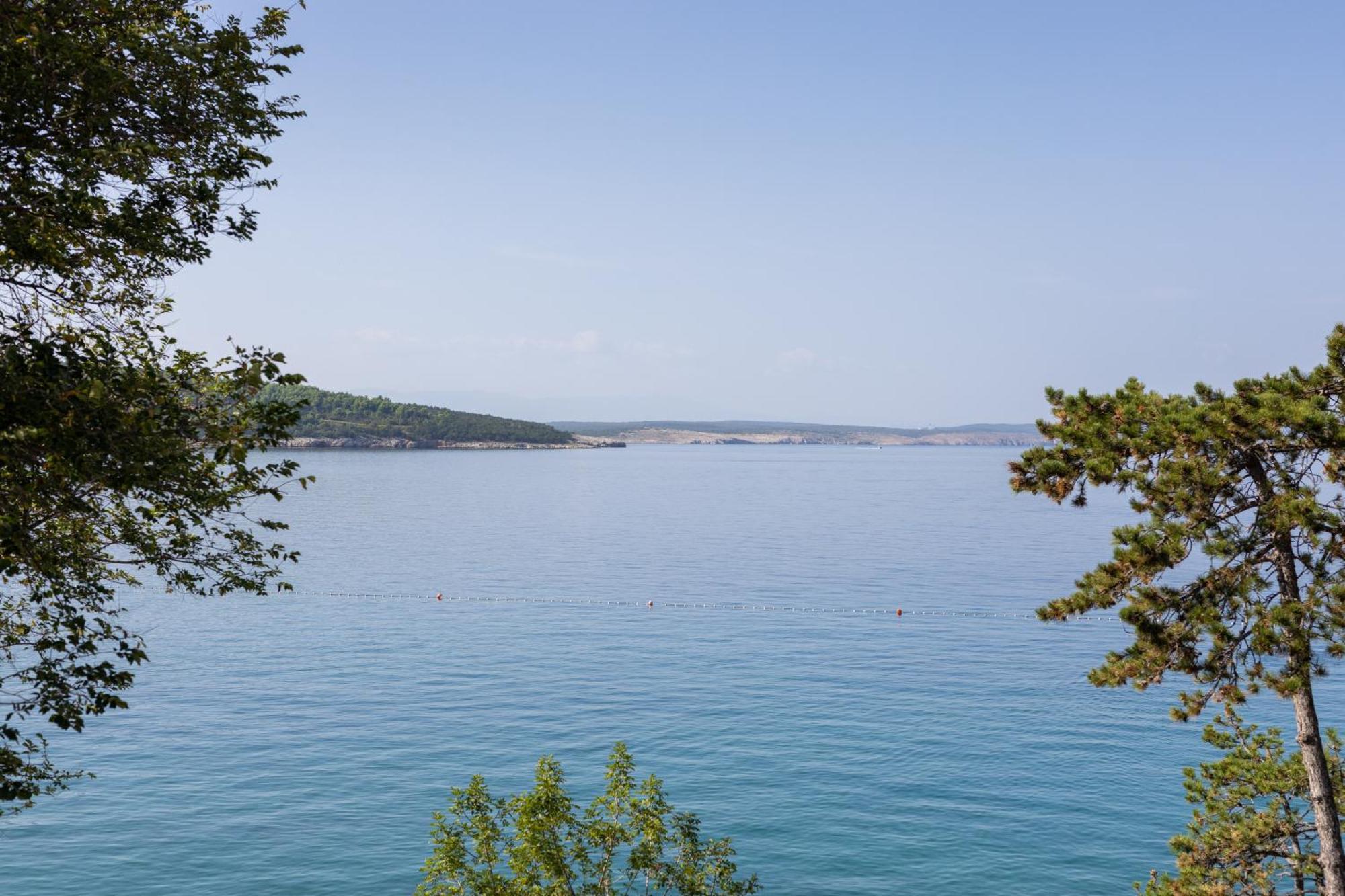 Apartments Lacrima Šilo Екстериор снимка