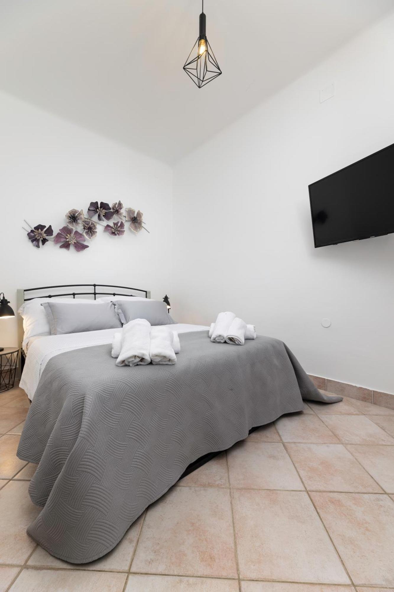Apartments Lacrima Šilo Екстериор снимка