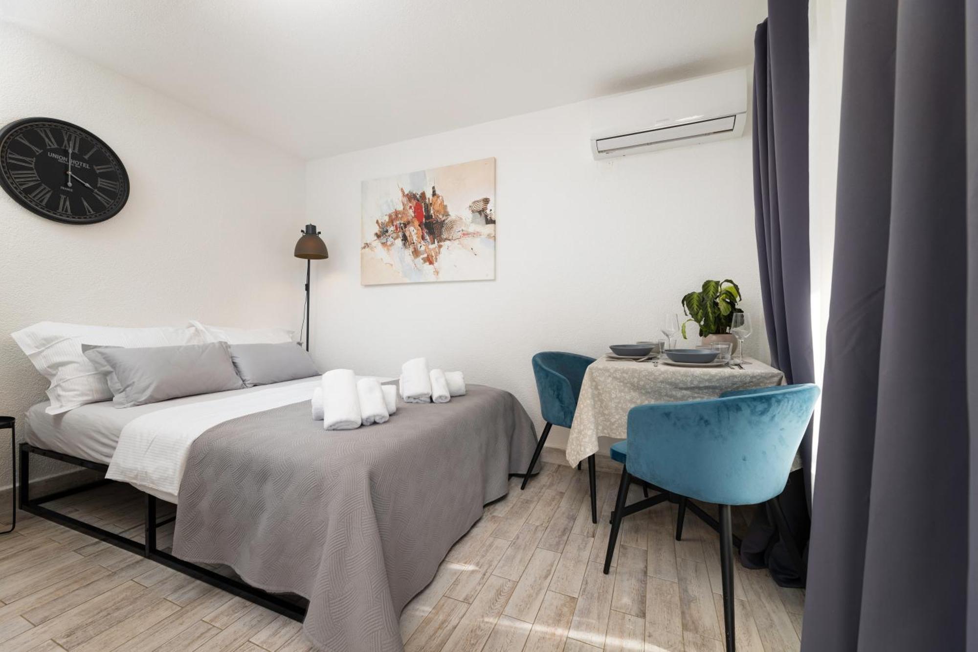 Apartments Lacrima Šilo Екстериор снимка
