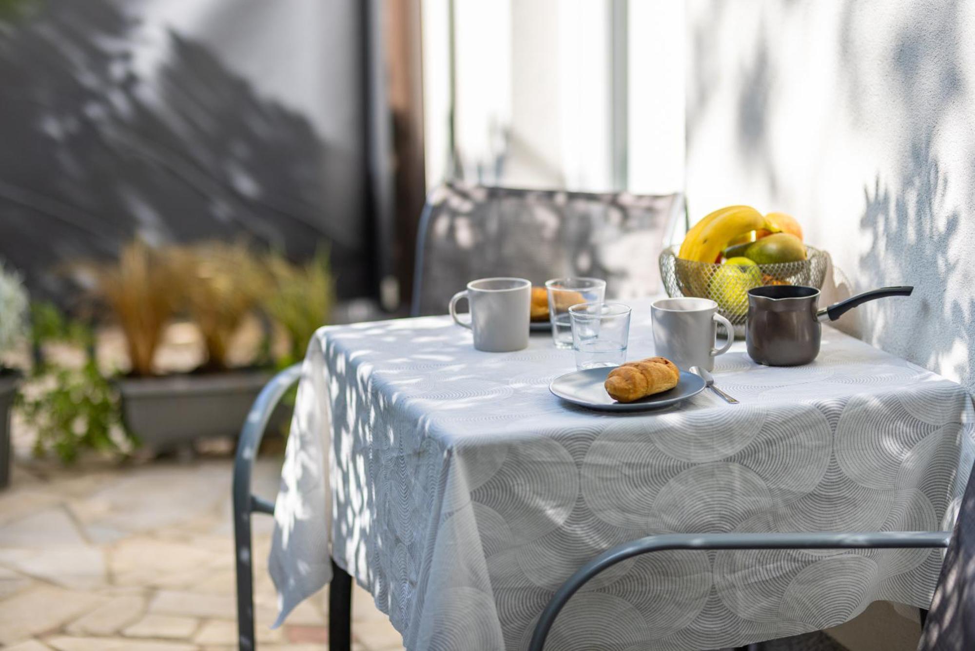 Apartments Lacrima Šilo Екстериор снимка